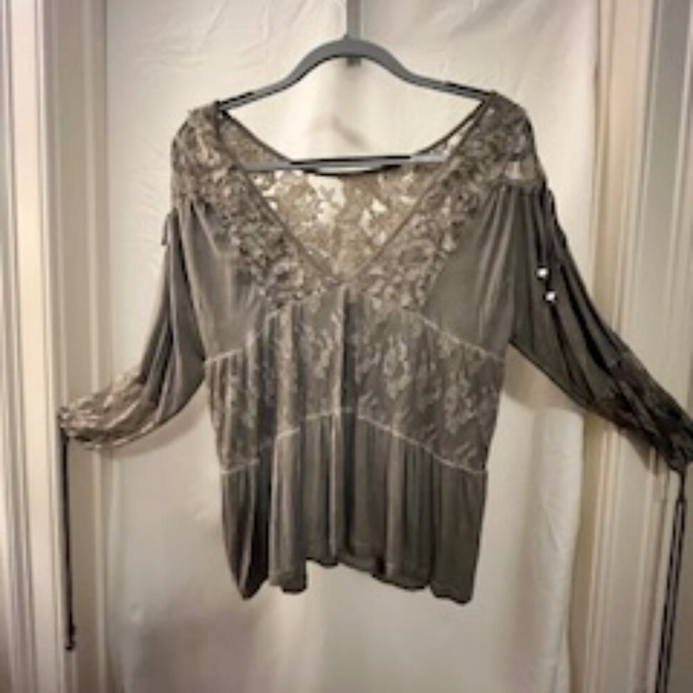 POL Lace and sequence top with jeweled ties